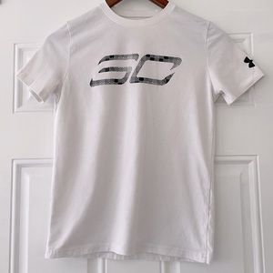 UA tee, size YM